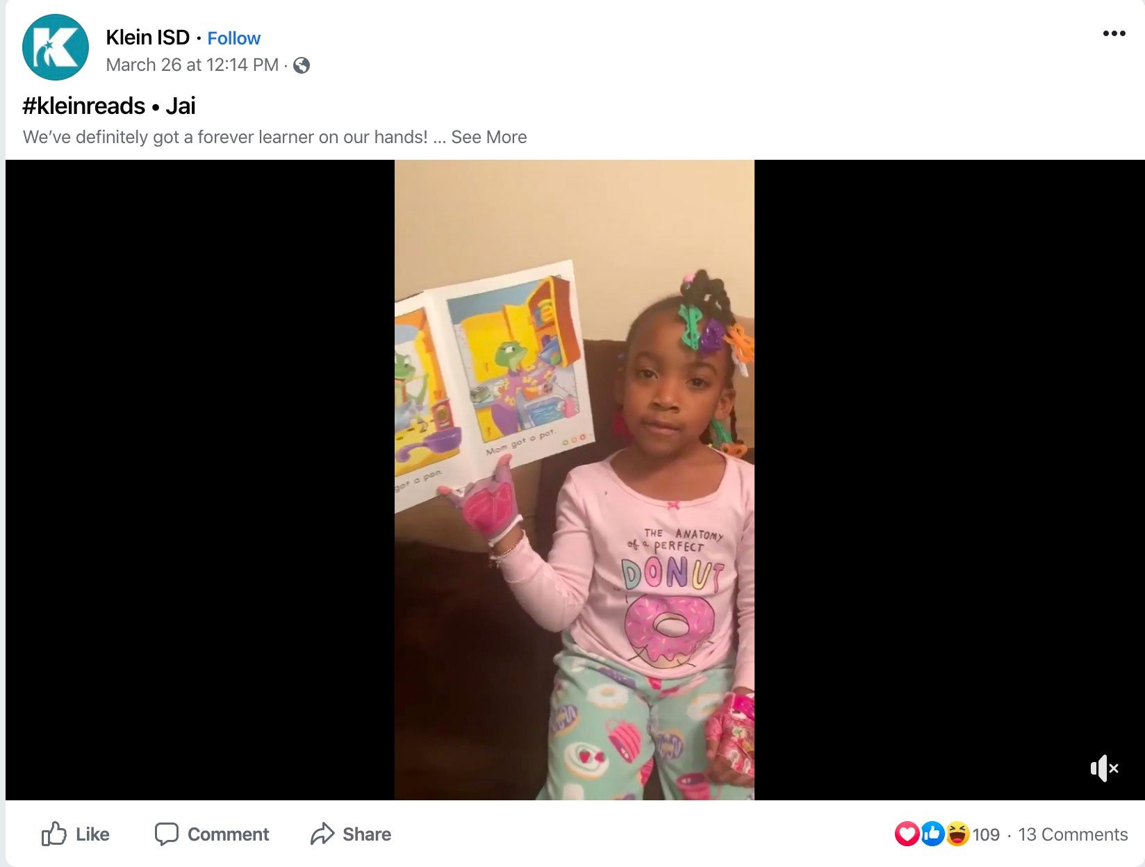 facebook-child-reading